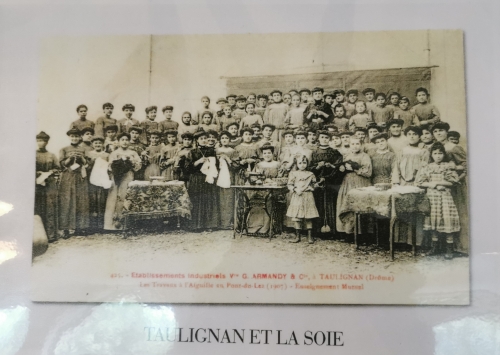taulignan,drôme provençale,musée de la soie,exposition,mme de sévigné,la marquise s'invite au musée,soie,sériciculture,filature,moulinage,tissage,patrimoine