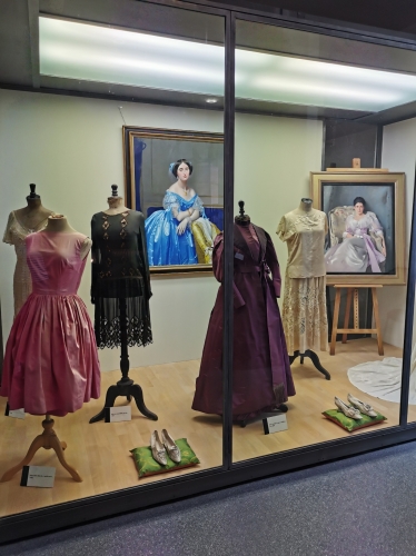 taulignan,drôme provençale,musée de la soie,exposition,mme de sévigné,la marquise s'invite au musée,soie,sériciculture,filature,moulinage,tissage,patrimoine