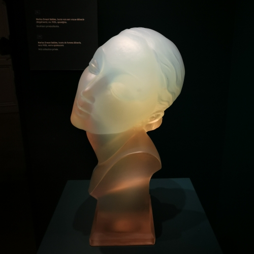 art déco,2025,exposition,le style d’une société en pleine mutation,modernité,fondation roi baudouin,vases,objets,sculptures,photographies,reliures,musée belvue,bruxelles