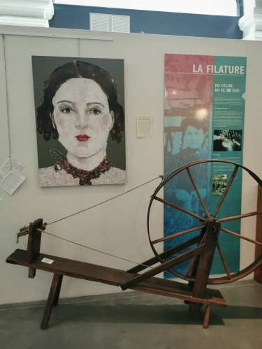 taulignan,drôme provençale,musée de la soie,exposition,mme de sévigné,la marquise s'invite au musée,soie,sériciculture,filature,moulinage,tissage,patrimoine
